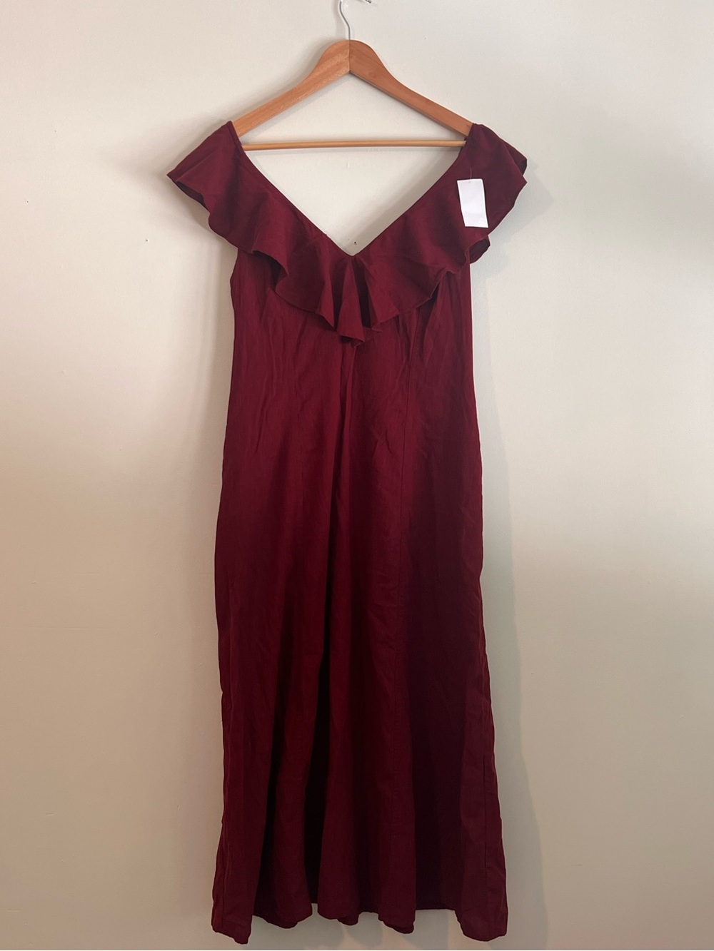 NWT Universal Thread Ruffle Midi Dress in Burgundy